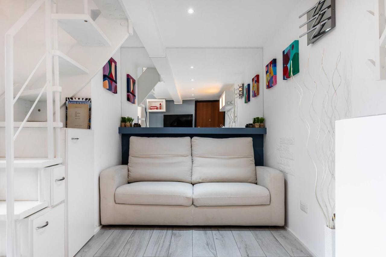 Duomo In 8 Stops Suite Deluxe Loft Milaan Buitenkant foto