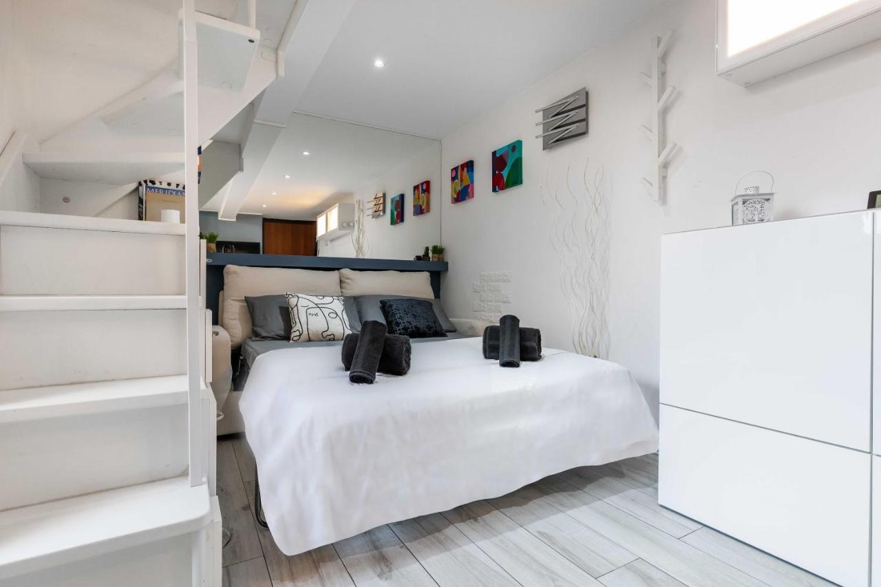 Duomo In 8 Stops Suite Deluxe Loft Milaan Buitenkant foto