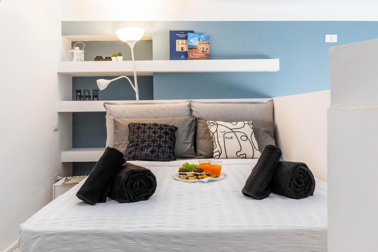Duomo In 8 Stops Suite Deluxe Loft Milaan Buitenkant foto